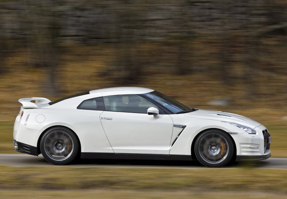 Nissan GT-R Black Edition (R35) 2010 images