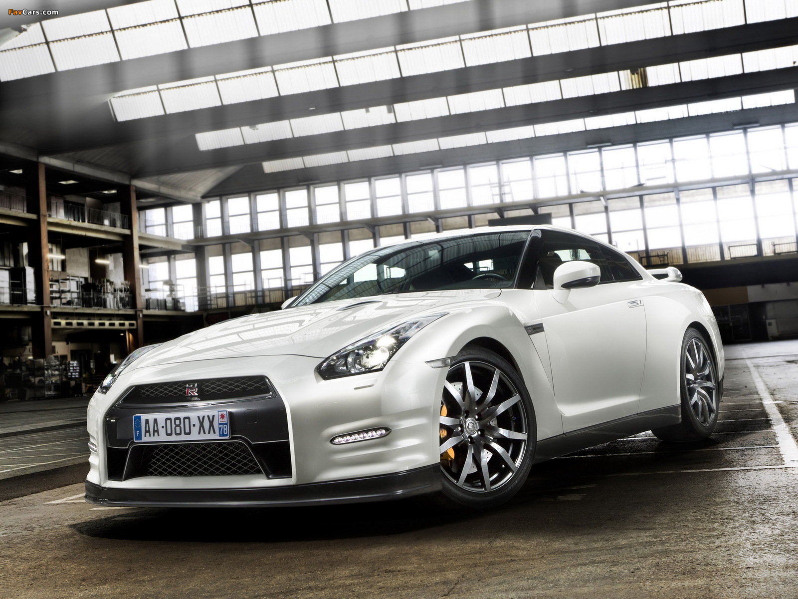 Nissan GT-R Black Edition (R35) 2010 wallpapers (1600 x 1200)