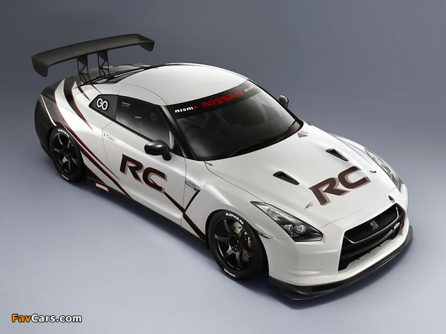 Nismo Nissan GT-R RC (R35) 2011 photos (640 x 480)