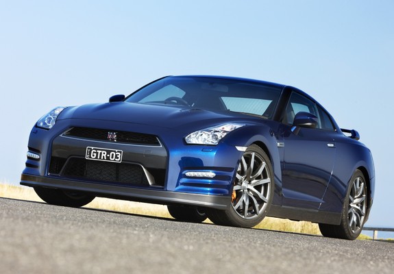 Nissan GT-R AU-spec (R35) 2011 photos