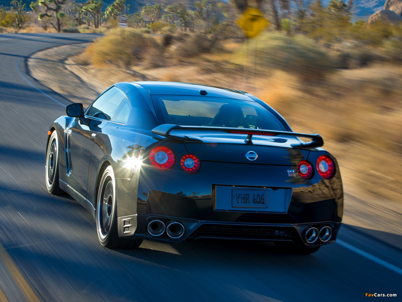 Nissan GT-R Track Edition 2013 photos (1280 x 960)