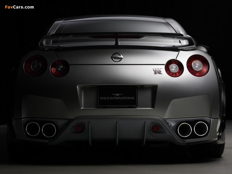 Photos of WALD Nissan GT-R Sports Line (R35) 2008 (800 x 600)