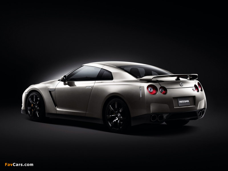 Photos of Nissan GT-R Black Edition JP-spec (R35) 2008–10 (800 x 600)