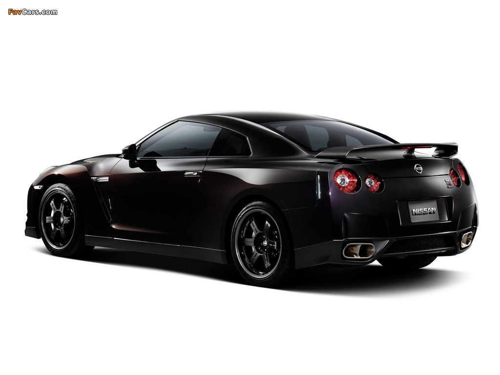 Photos of Nissan GT-R Spec V (R35) 2009–10 (1024 x 768)