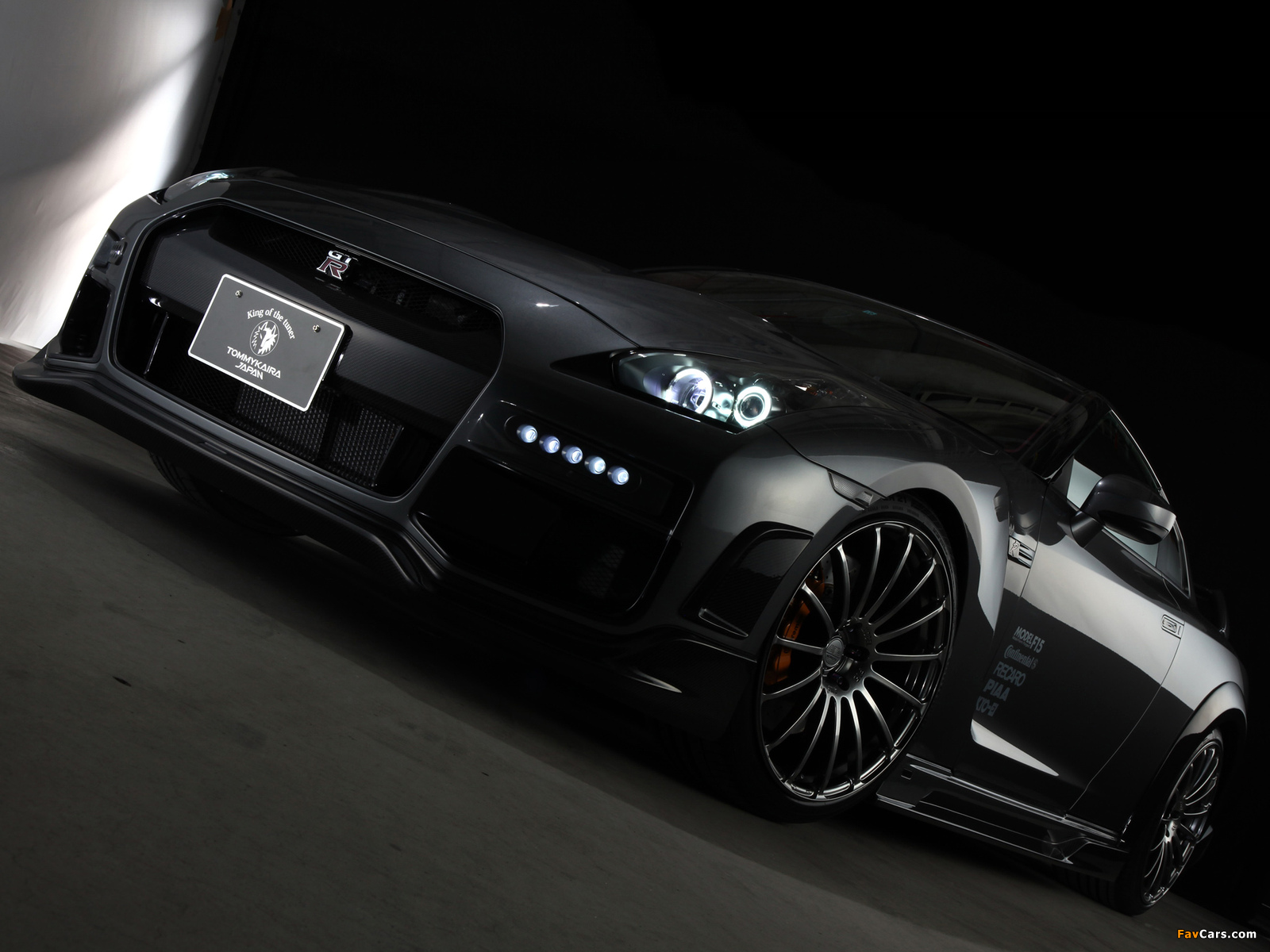 Photos of Tommykaira Nissan GT-R Ebbrezza-R (R35) 2010 (1600 x 1200)