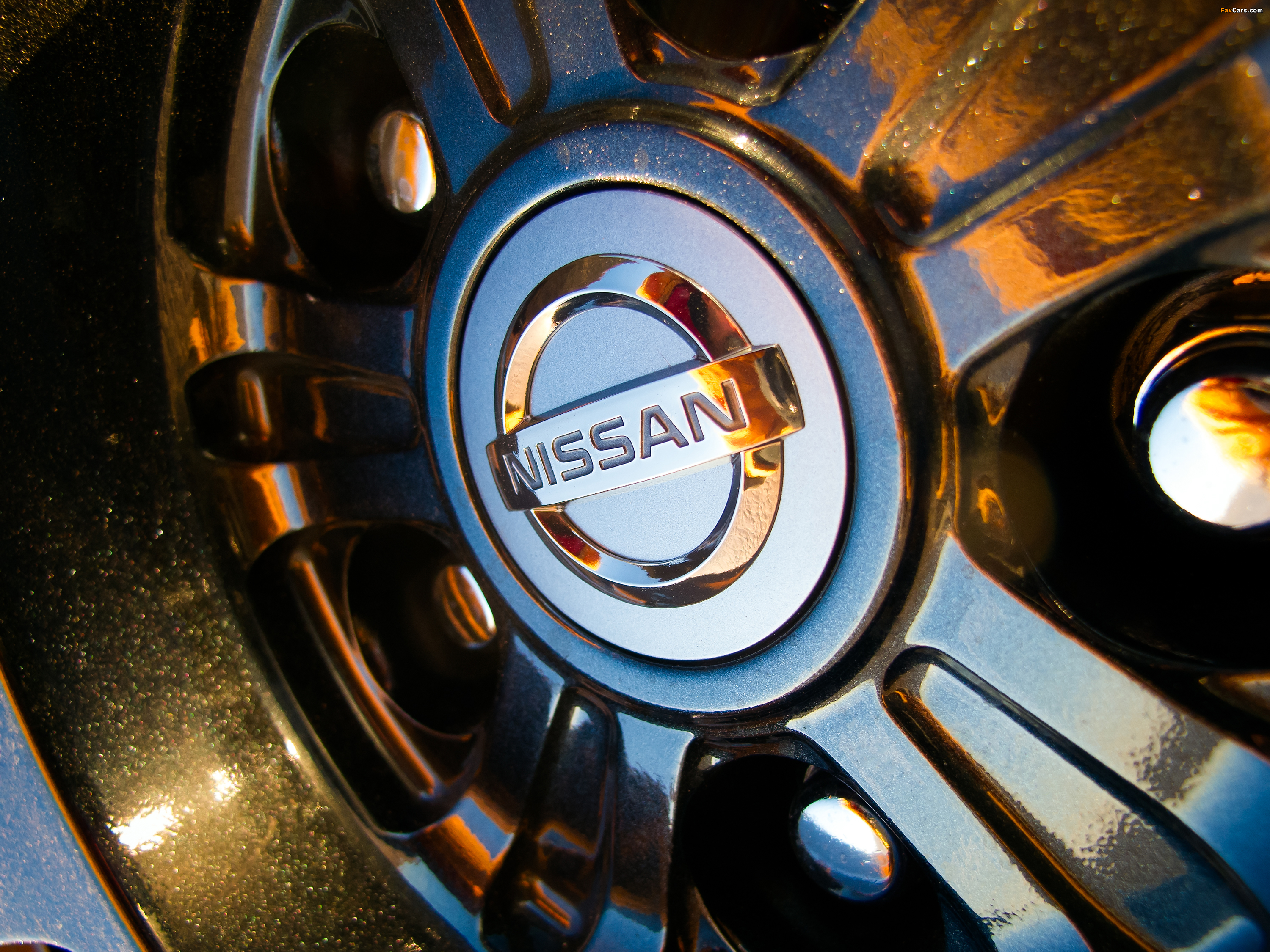 Photos of Nissan GT-R Track Edition 2013 (3000 x 2250)
