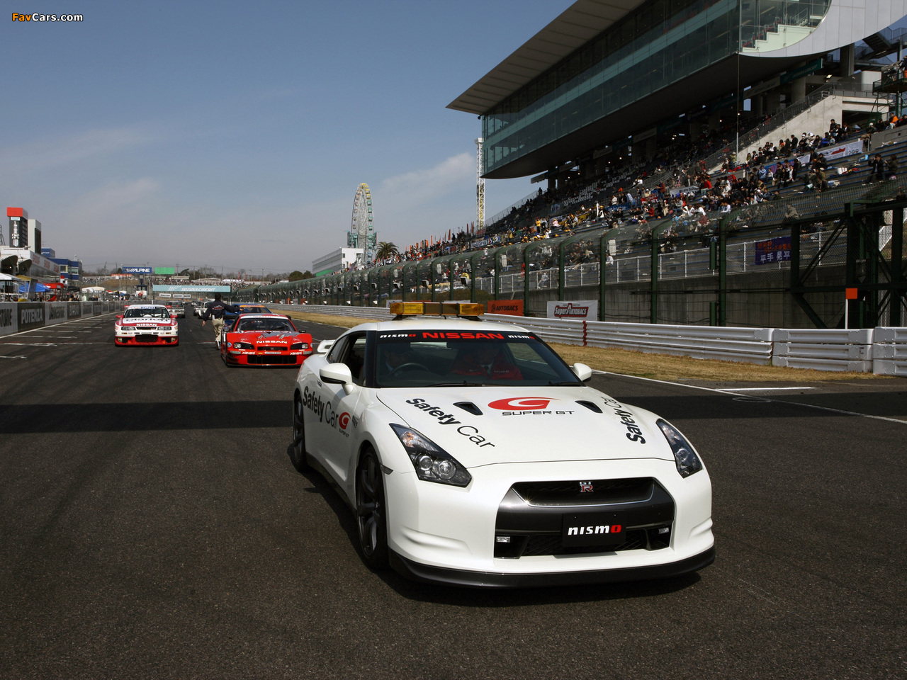 Pictures of Nismo Nissan GT-R Safety Car (R35) 2008 (1280 x 960)