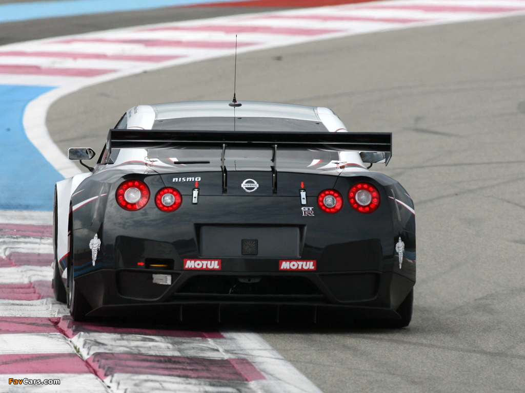 Pictures of Nissan GT-R FIA GT1 (R35) 2009 (1024 x 768)