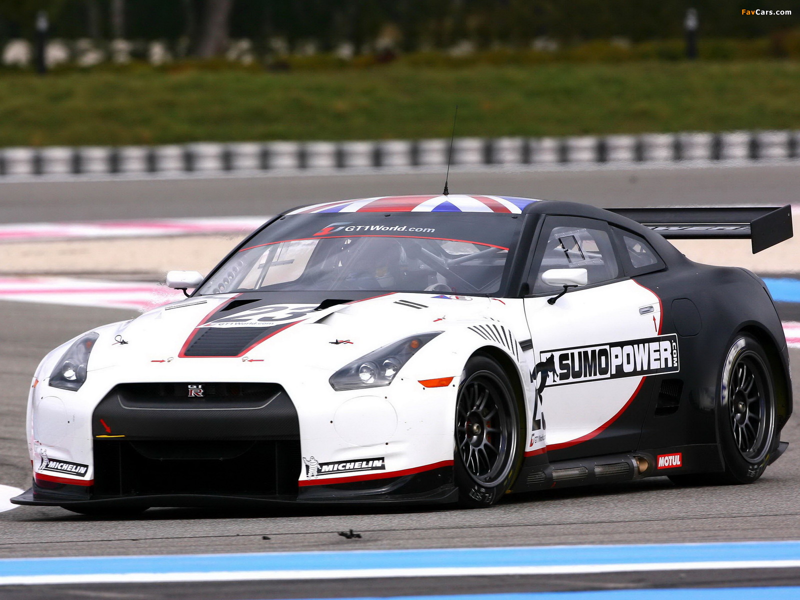 Pictures of Nissan GT-R FIA GT1 (R35) 2009 (1600 x 1200)