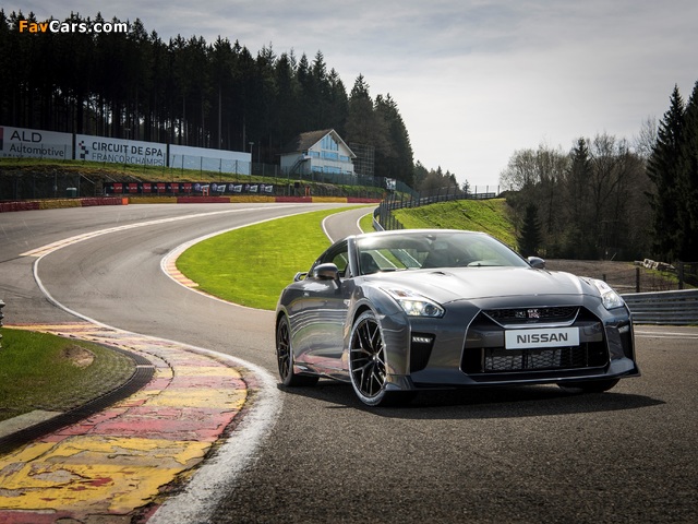 Pictures of Nissan GT-R (R35) 2016 (640 x 480)