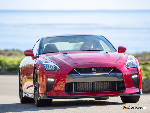 Pictures of Nissan GT-R North America (R35) 2016 (640 x 480)