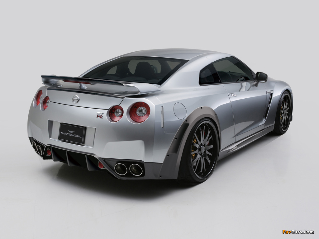 WALD Nissan GT-R Sports Line (R35) 2008 wallpapers (1024 x 768)