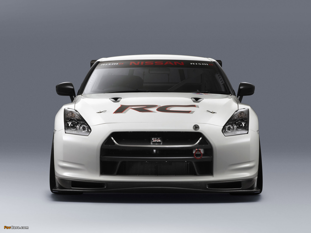 Nismo Nissan GT-R RC (R35) 2011 wallpapers (1280 x 960)