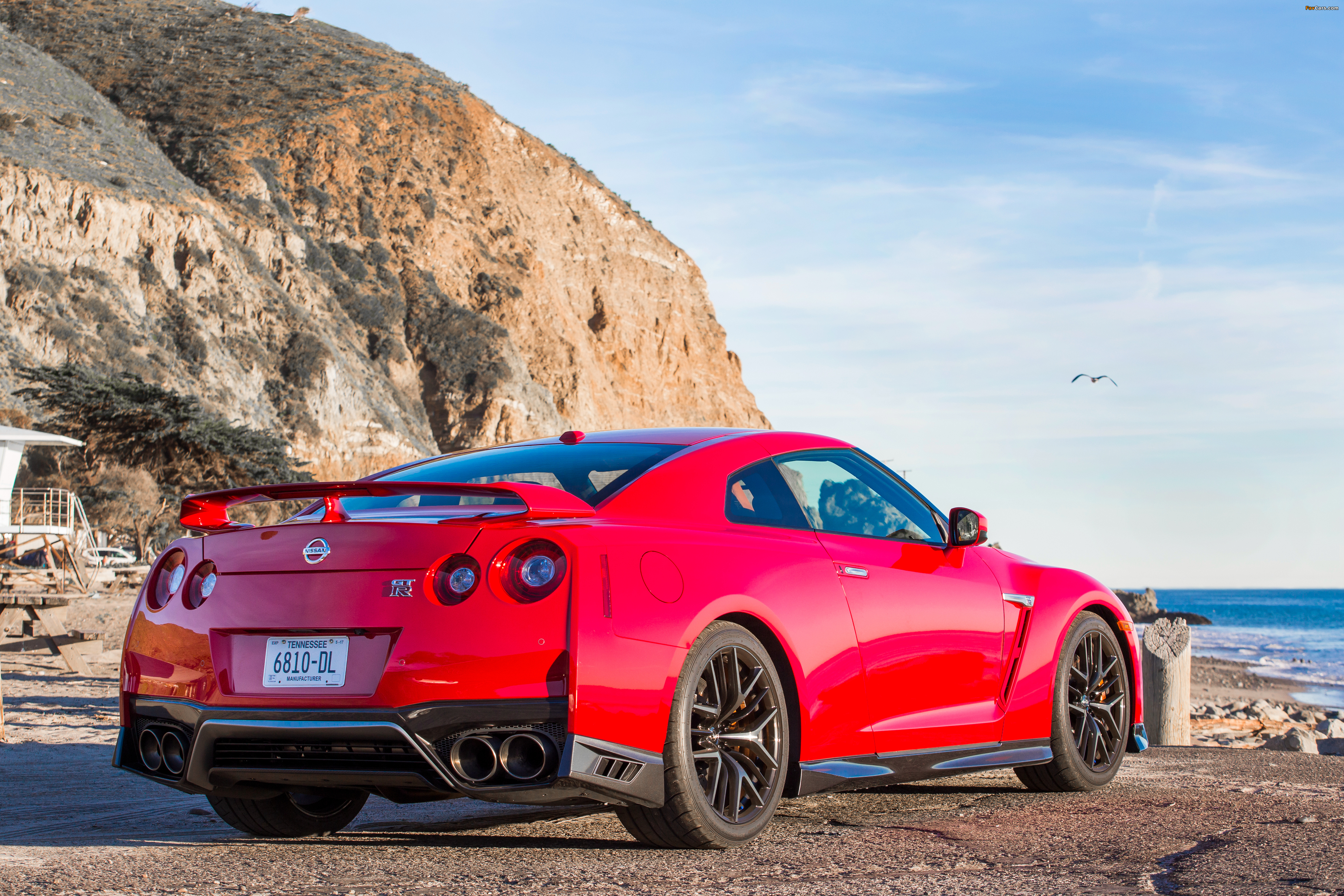 Nissan GT-R North America (R35) 2016 wallpapers (4096 x 2731)