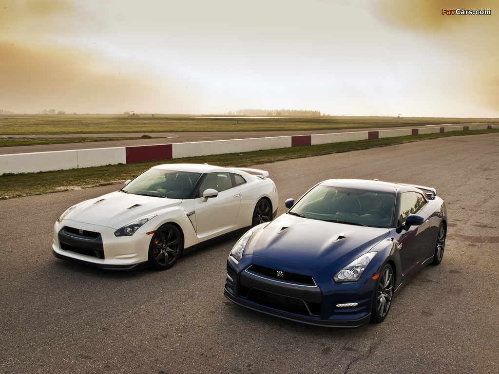Nissan GT-R wallpapers (1024 x 768)