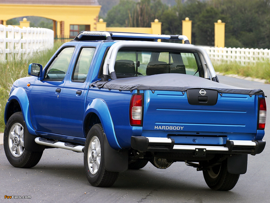 Images of Nissan Hardbody Crew Cab (D22) 2002–08 (1024 x 768)