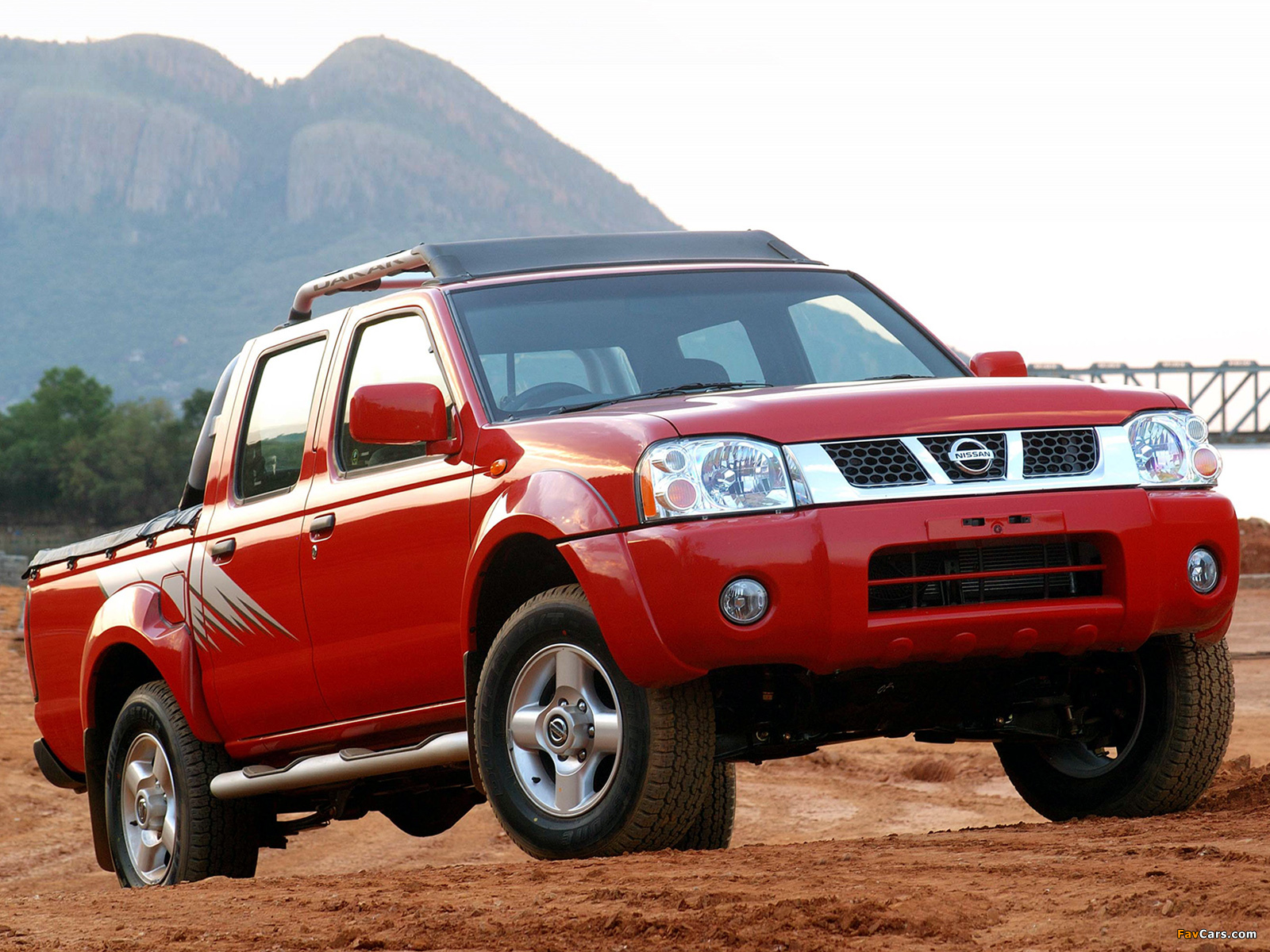 Images of Nissan Hardbody Dakar Edition Crew Cab (D22) 2004 (1600 x 1200)