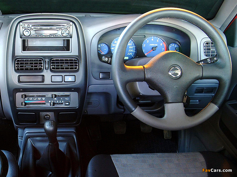 Nissan Hardbody Crew Cab (D22) 2002–08 images (800 x 600)