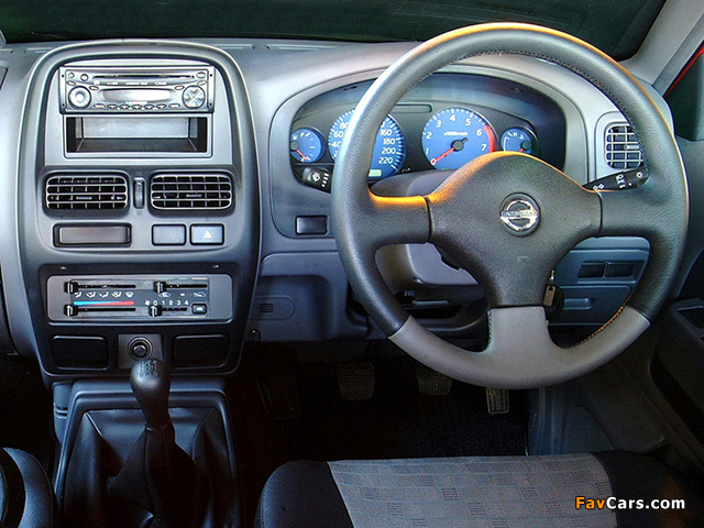 Nissan Hardbody Crew Cab (D22) 2002–08 images (640 x 480)