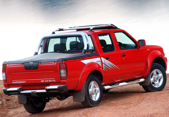 Nissan Hardbody Dakar Edition Crew Cab (D22) 2004 wallpapers