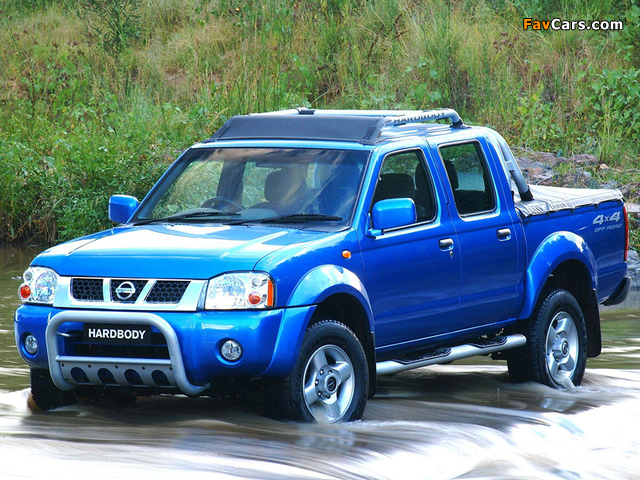 Photos of Nissan Hardbody Crew Cab (D22) 2002–08 (640 x 480)