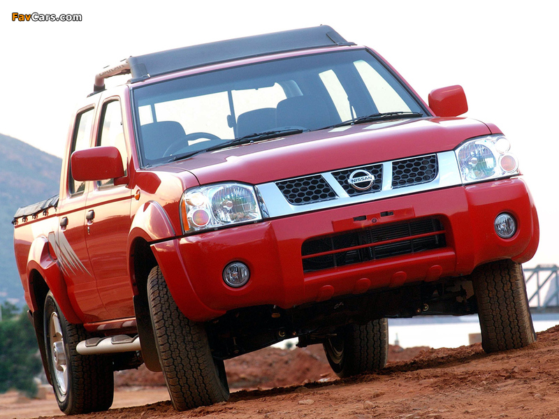 Photos of Nissan Hardbody Dakar Edition Crew Cab (D22) 2004 (800 x 600)