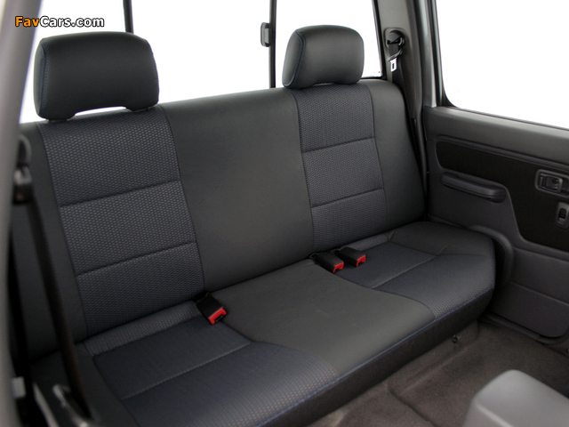 Pictures of Nissan NP300 Hardbody Hi-Rider Double Cab ZA-spec (D22) 2008 (640 x 480)