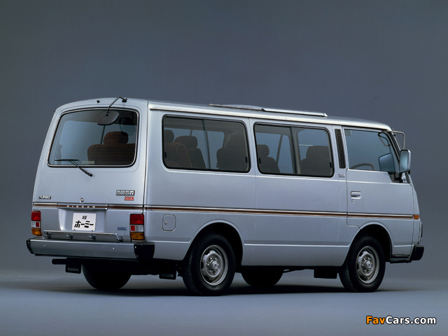 Nissan Homy SGL Limousine (E23) 1983–86 pictures (640 x 480)