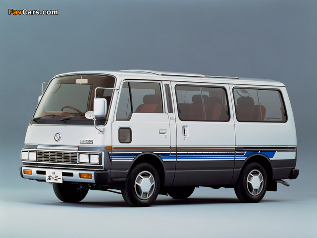 Nissan Homy SGL Abbey Road (E23) 1985–86 pictures (640 x 480)