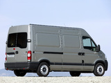 Nissan Interstar High Roof Van 2003–10 wallpapers