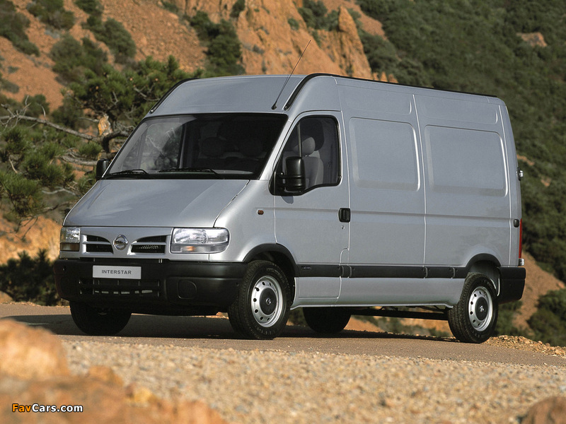 Photos of Nissan Interstar High Roof Van 2001–03 (800 x 600)