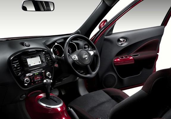 Images of Nissan Juke UK-spec (YF15) 2010
