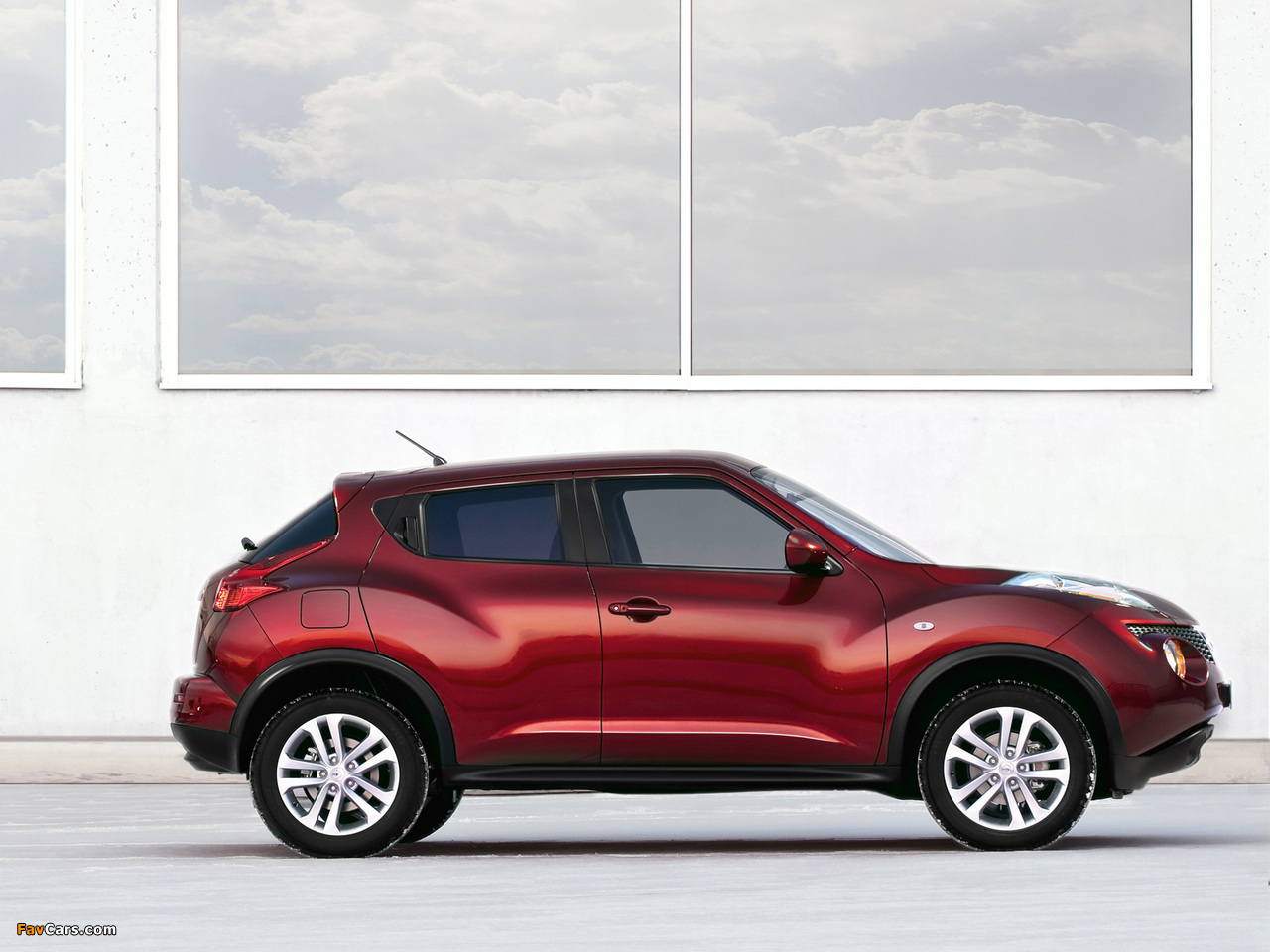 Images of Nissan Juke (YF15) 2010 (1280 x 960)