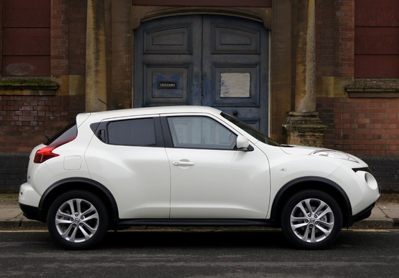 Nissan Juke UK-spec (YF15) 2010 images