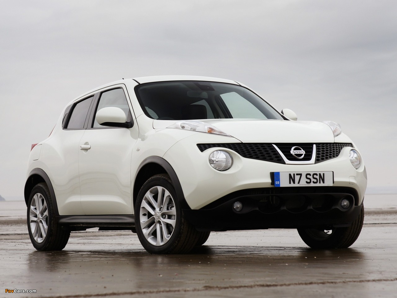 Nissan Juke UK-spec (YF15) 2010 photos (1280 x 960)