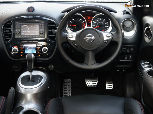 Nissan Juke UK-spec (YF15) 2010 photos (640 x 480)