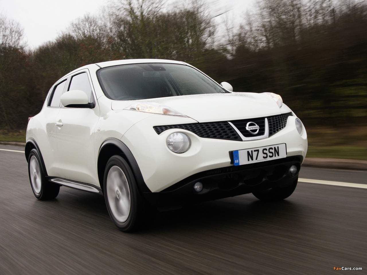 Nissan Juke UK-spec (YF15) 2010 pictures (1280 x 960)