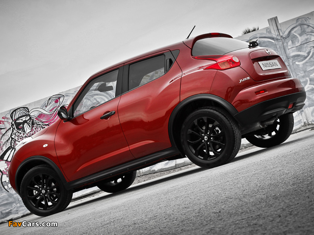 Nissan Juke Kuro (YF15) 2011 photos (640 x 480)