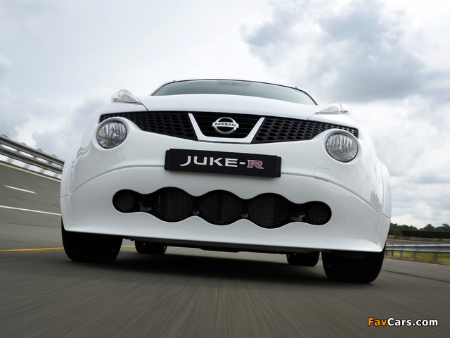 Photos of Nissan Juke-R (YF15) 2012 (640 x 480)