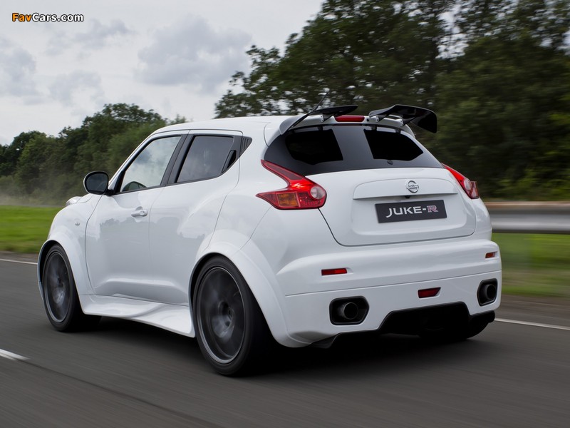 Photos of Nissan Juke-R (YF15) 2012 (800 x 600)