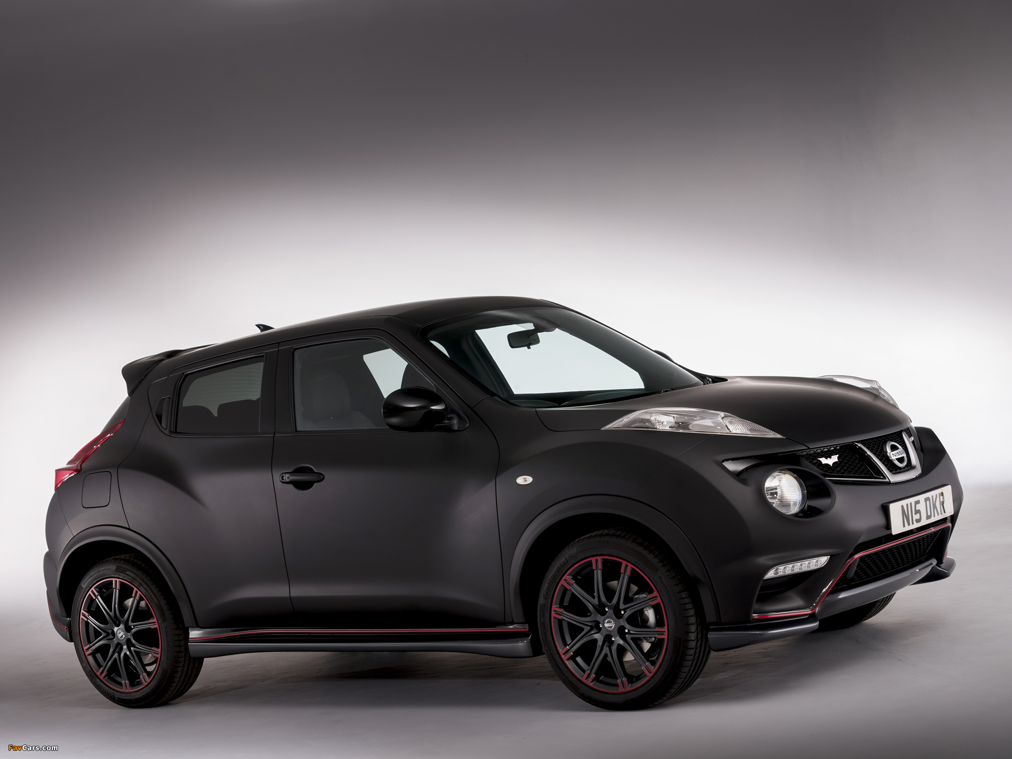 Photos of Nismo Nissan Juke Dark Knight Rises 2012 (2048 x 1536)