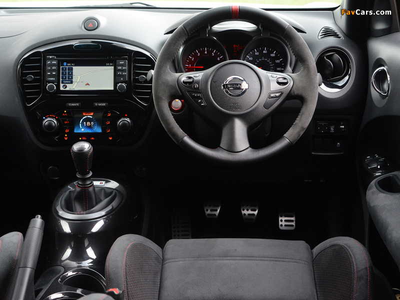 Photos of Nissan Juke Nismo UK-spec (YF15) 2013 (800 x 600)