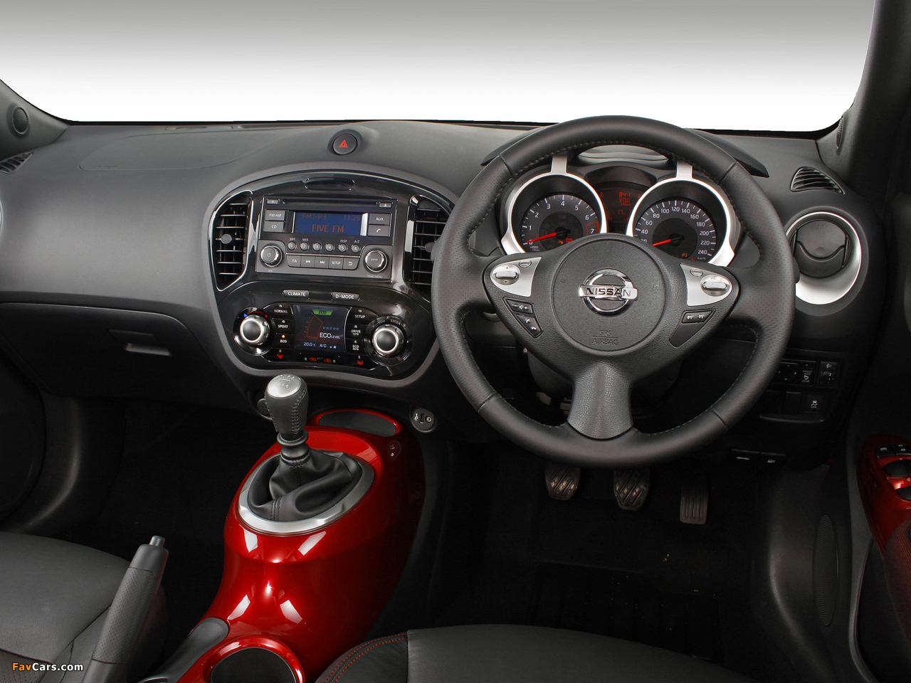 Pictures of Nissan Juke ZA-spec (YF15) 2011 (1280 x 960)