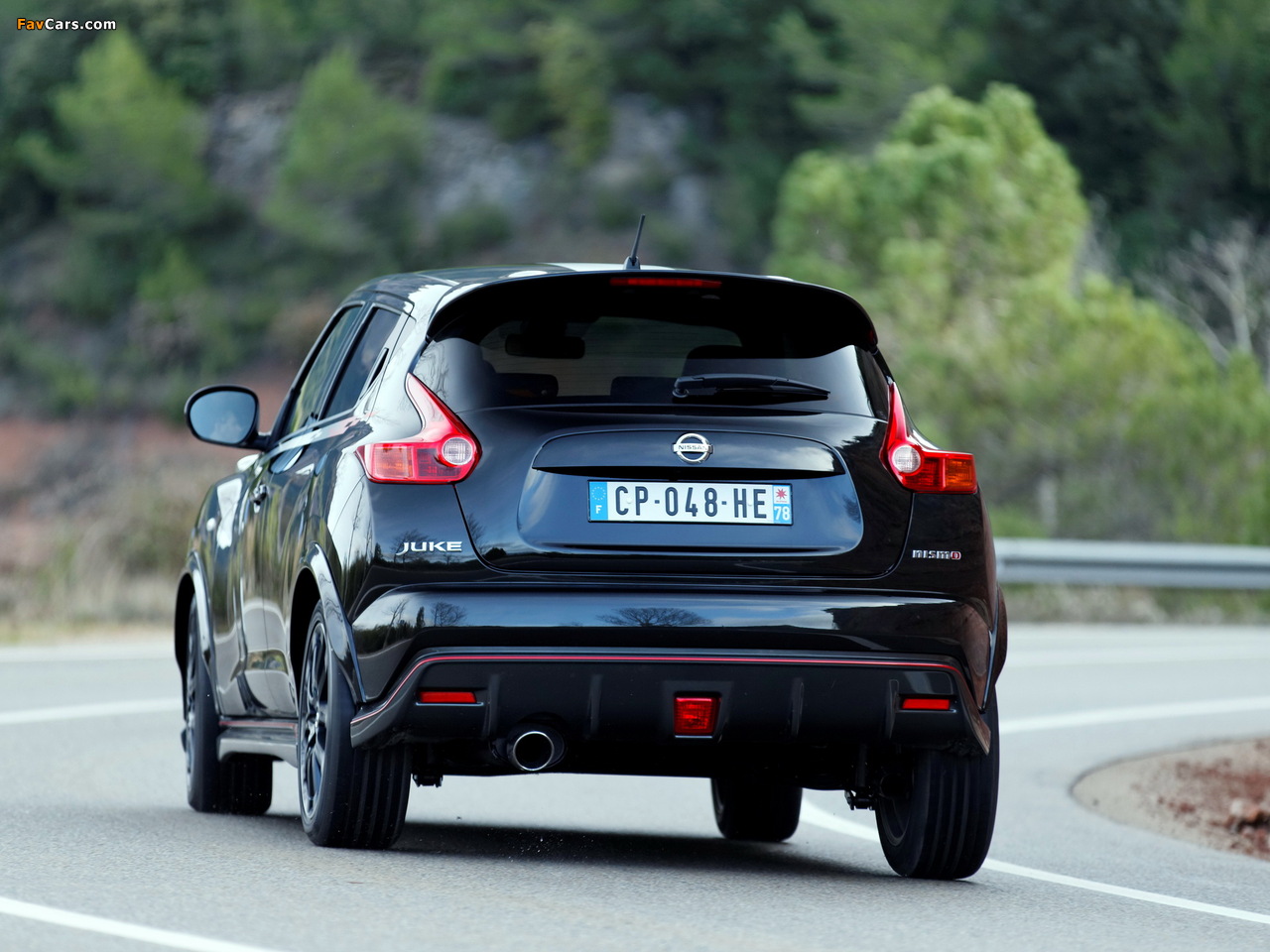 Pictures of Nissan Juke Nismo (YF15) 2013 (1280 x 960)
