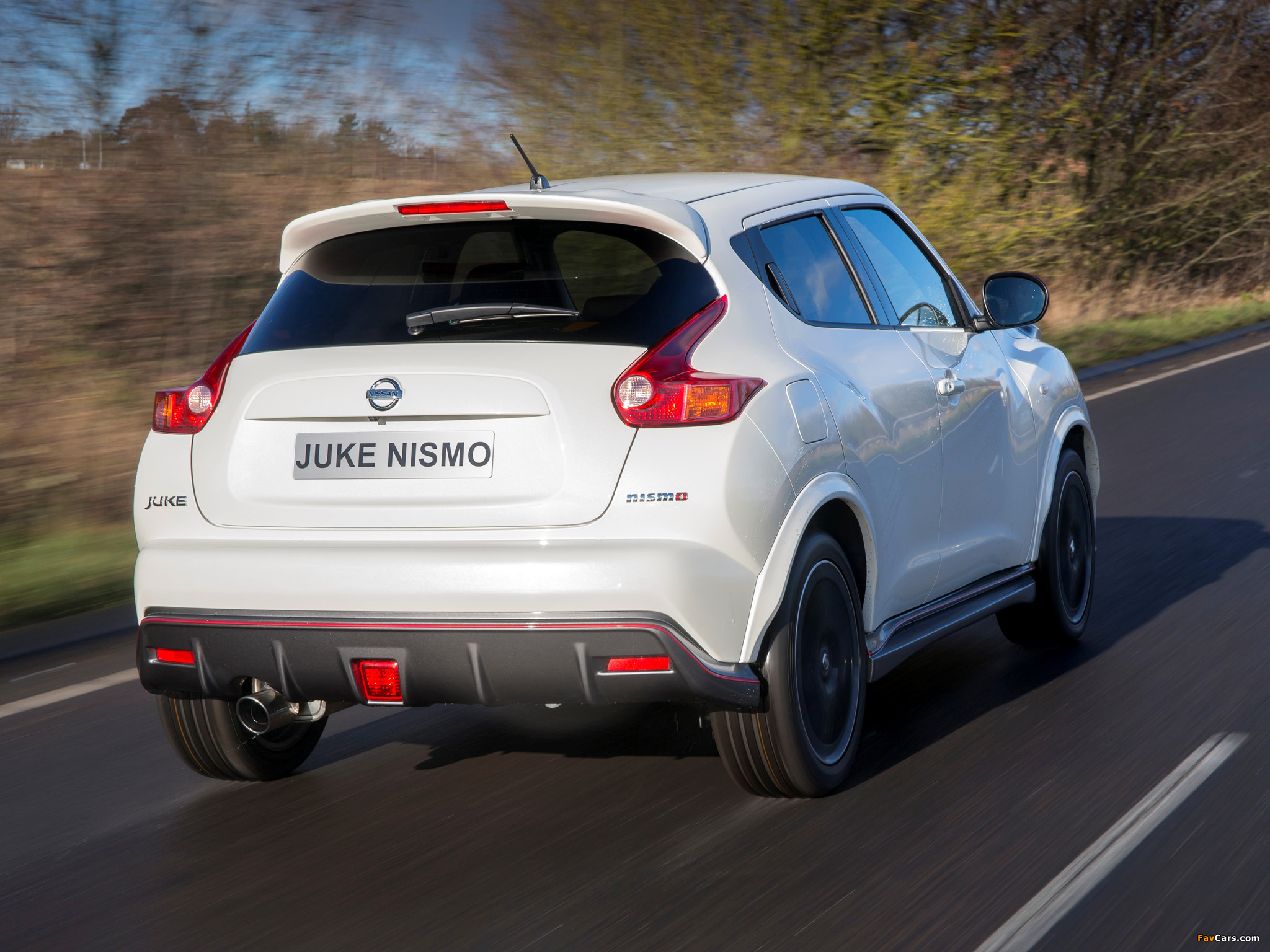 Nissan Juke Nismo UK-spec (YF15) 2013 wallpapers (2048 x 1536)