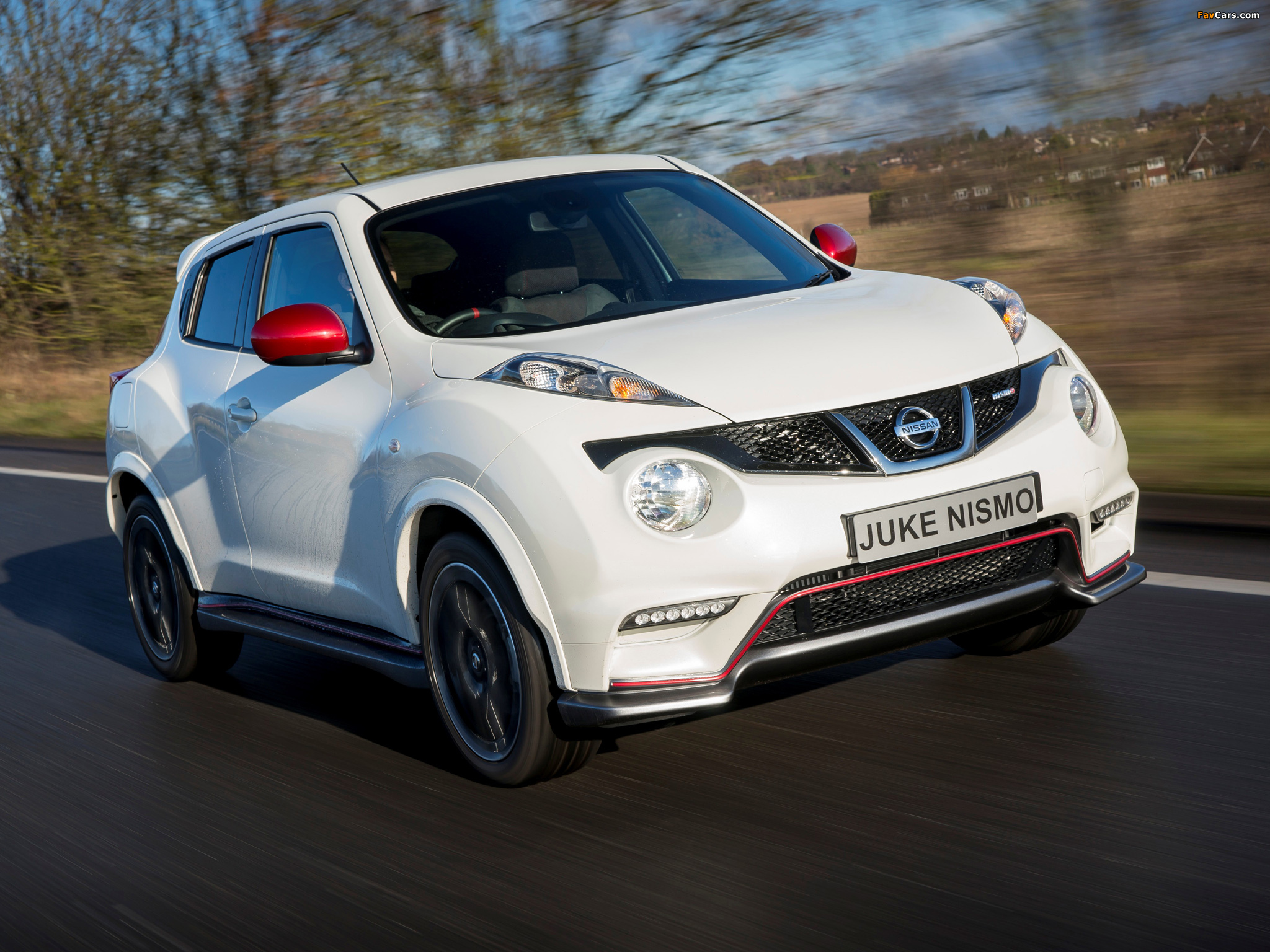 Nissan Juke Nismo UK-spec (YF15) 2013 wallpapers (2048 x 1536)