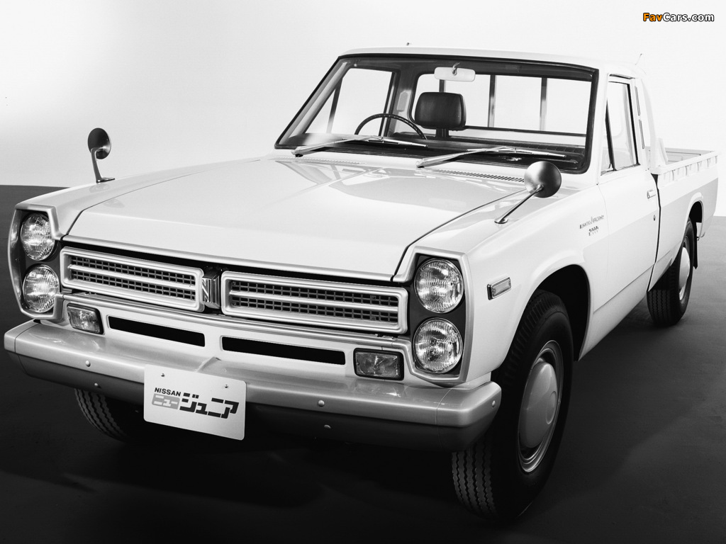 Nissan Junior (140) 1970–82 images (1024 x 768)