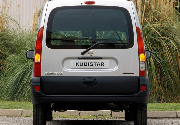 Nissan Kubistar 2003–08 images