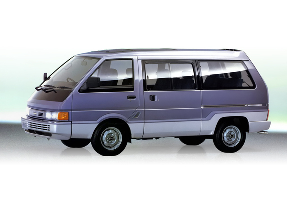 Nissan Vanette Largo Coach (GC22) 1986–93 wallpapers