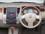 Images of Nissan Tiida Latio JP-spec (SC11) 2008–12